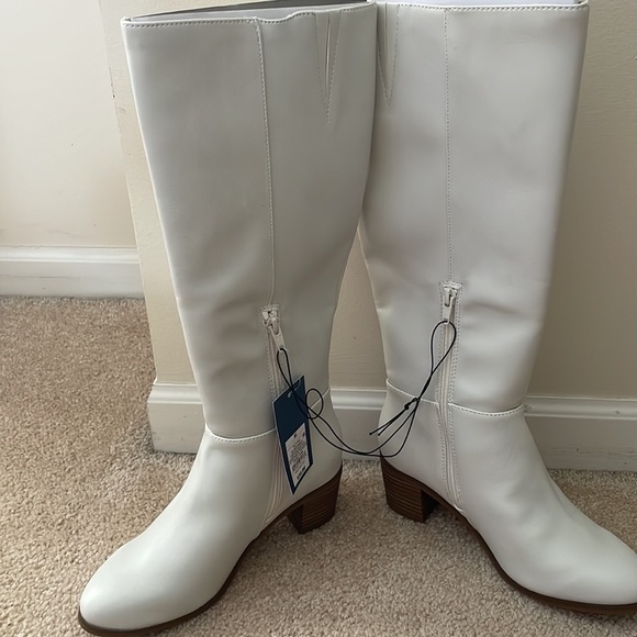Womens New Universal Thread Long White Heel Boots - Picture 3 of 8